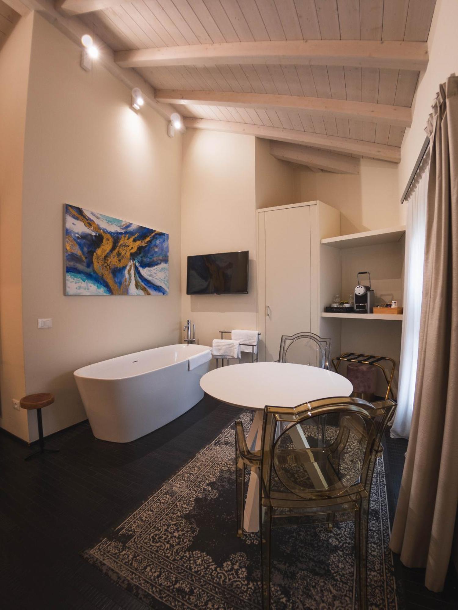 Palazzo Gozzi Bed & Beauty Bed & Breakfast Parma Eksteriør bilde