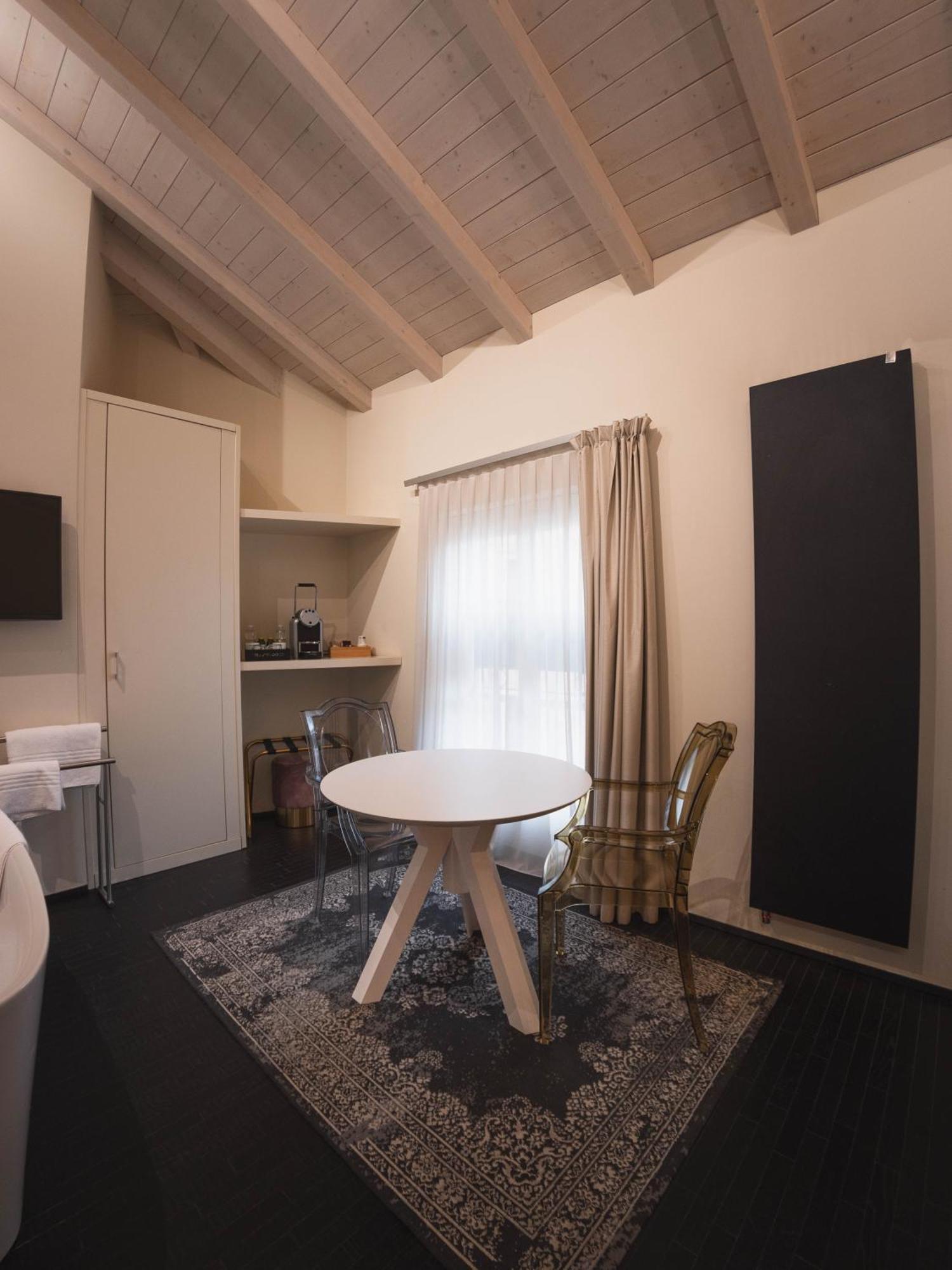 Palazzo Gozzi Bed & Beauty Bed & Breakfast Parma Eksteriør bilde