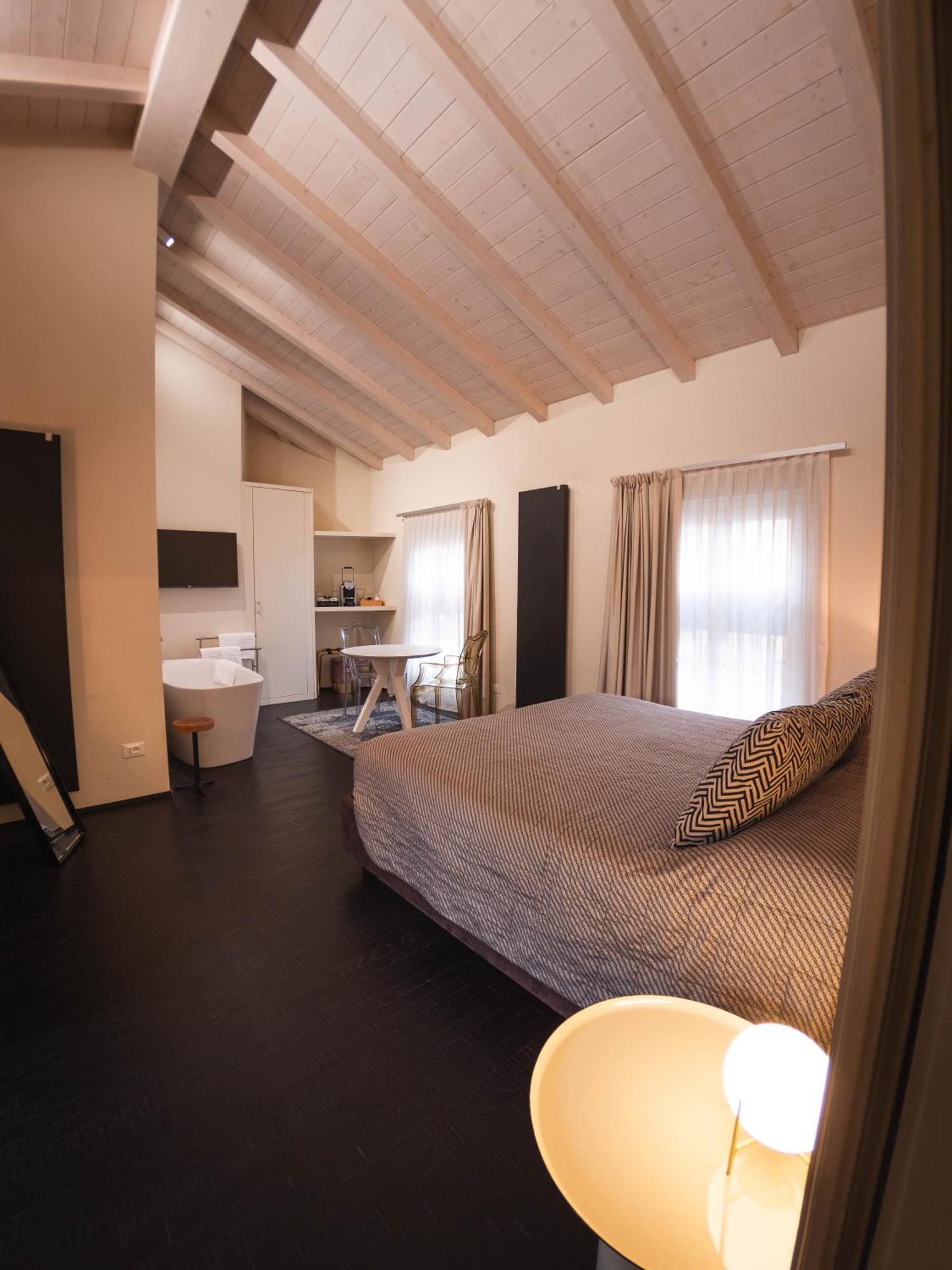 Palazzo Gozzi Bed & Beauty Bed & Breakfast Parma Eksteriør bilde
